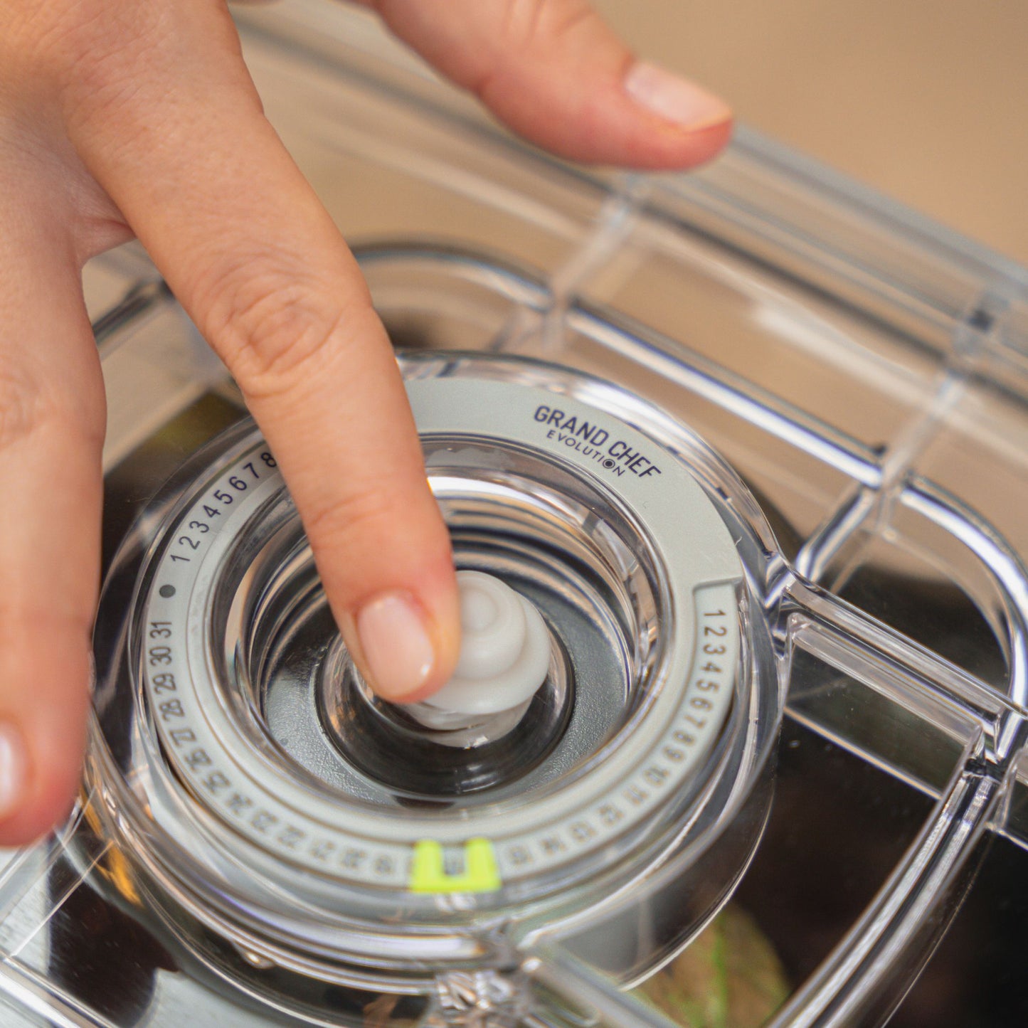 Pompa elettrica per sottovuoto ricaricabile