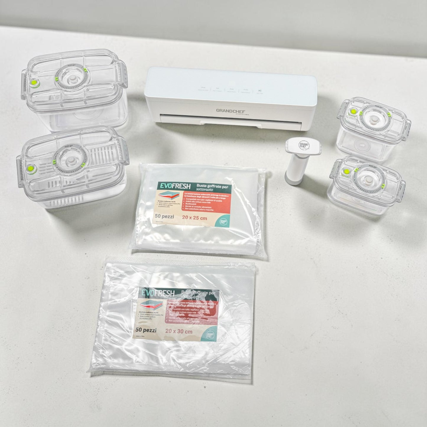 Set completo EvoFresh Starter Tritan Small con macchina sottovuoto, contenitori Tritan, pompa elettrica e buste